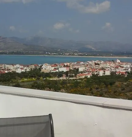 Πανσιόν Lisa's Place Ελαφόνησος
