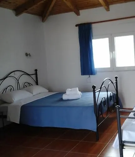 Lisa's Place 3* Elafonissos