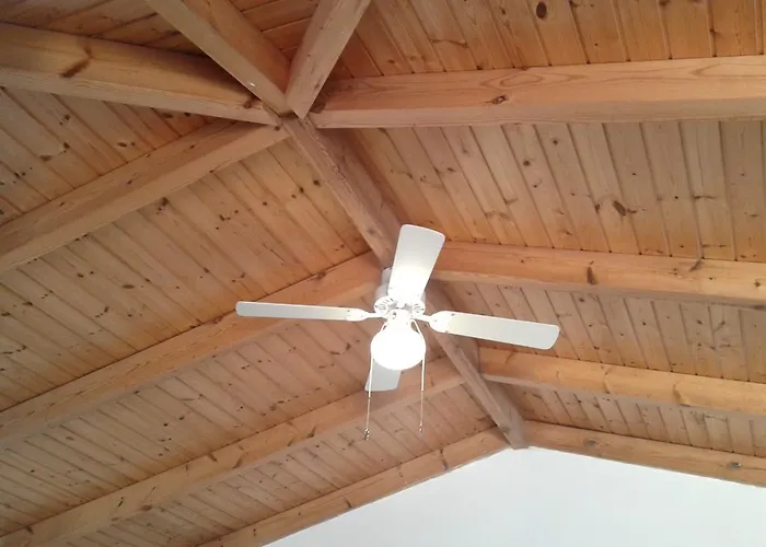 Lisa's Place Elafonissos